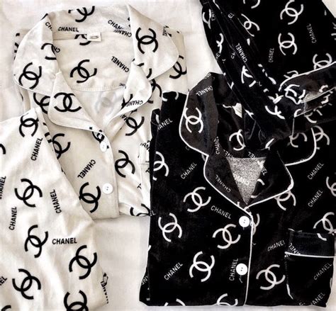 chanel pajamas for women.